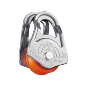 Polea Petzl Oscillante de emergencia con placas laterales móviles para maniobras básicas